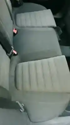 Здавання транспортного засобу volkswagen passat berlina (3c2) highline року 2006 потужний bkp