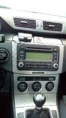 Здавання транспортного засобу volkswagen passat berlina (3c2) highline року 2006 потужний bkp
