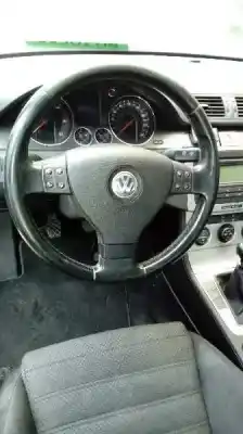 Здавання транспортного засобу volkswagen passat berlina (3c2) highline року 2006 потужний bkp