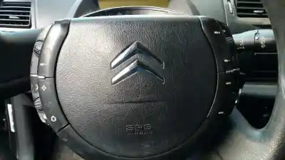 Здавання транспортного засобу citroen c4 berlina collection року 2008 потужний nfu