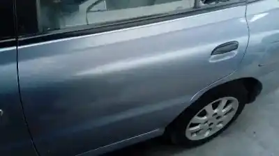 Veículo de Sucata kia rio ls berlina do ano 2003 alimentado a3d