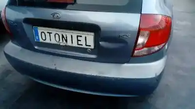 Veículo de Sucata kia rio ls berlina do ano 2003 alimentado a3d