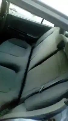 Veículo de Sucata kia rio ls berlina do ano 2003 alimentado a3d