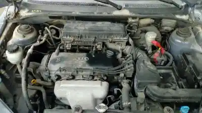 Veículo de Sucata kia rio ls berlina do ano 2003 alimentado a3d