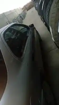 Sloopvoertuig ford mondeo berlina (gd) ambiente van het jaar 2000 aangedreven rfn