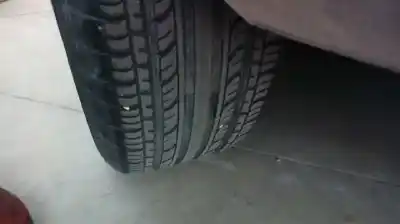 Sloopvoertuig ford mondeo berlina (gd) ambiente van het jaar 2000 aangedreven rfn