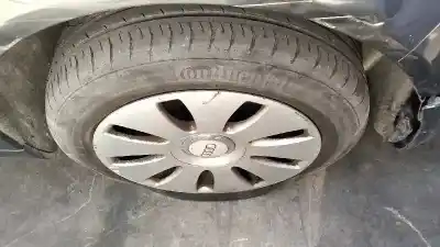 Veicolo di demolizione audi a4 avant (8e) 2.0 tdi dell'anno 2006 alimentato bre