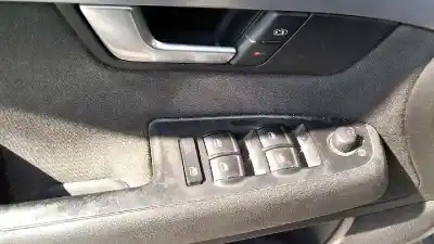 Veicolo di demolizione audi a4 avant (8e) 2.0 tdi dell'anno 2006 alimentato bre