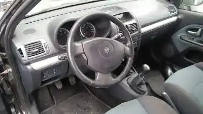 Утилизация автомобиля renault clio ii fase ii (b/cb0) authentique года 2005 питание d4f722