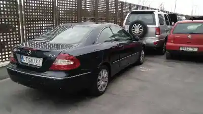 Veicolo di demolizione mercedes-benz clase clk (w209) coupe 220 cdi (209.308) dell'anno 2006 alimentato om646966