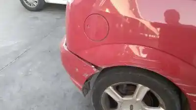 Здавання транспортного засобу ford focus berlina (cak) trend року 2002 потужний f9da