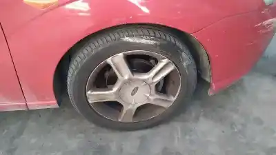 Здавання транспортного засобу ford focus berlina (cak) trend року 2002 потужний f9da