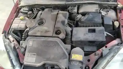 Здавання транспортного засобу ford focus berlina (cak) trend року 2002 потужний f9da