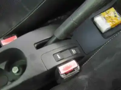 Véhicule à la ferraille peugeot 207 sw sport de l'année 2007 alimenté 9hzdv6ted4