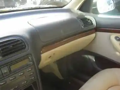 Sloopvoertuig peugeot 406 berlina (s1/s2) sv van het jaar 1997 aangedreven rfv