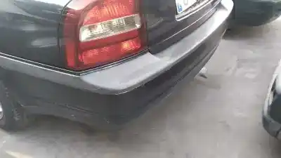 Здавання транспортного засобу volvo s80 berlina 2.4 (103kw) року 2000 потужний b5244s2