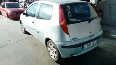 Scrapping Vehicle fiat punto berlina (188) 1.2 8v dynamic of the year 2002 powered 188a4.000