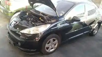 Véhicule à la ferraille PEUGEOT 207 SW Confort de l'année 2008 alimenté 8FS