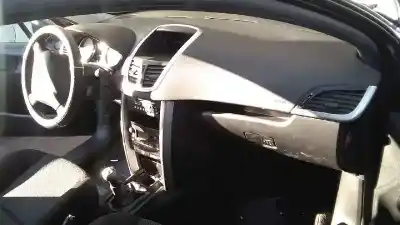 Véhicule à la ferraille peugeot 207 sw confort de l'année 2008 alimenté 8fs