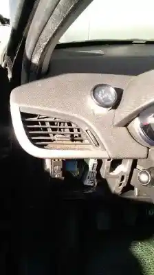 Véhicule à la ferraille peugeot 207 sw confort de l'année 2008 alimenté 8fs
