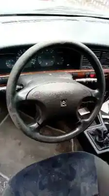 Veicolo di demolizione citroen xantia berlina 1.9 turbodiesel dell'anno 1998 alimentato dhx