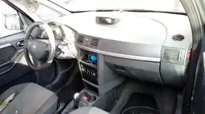 Sloopvoertuig opel meriva cosmo van het jaar 2003 aangedreven z18xe