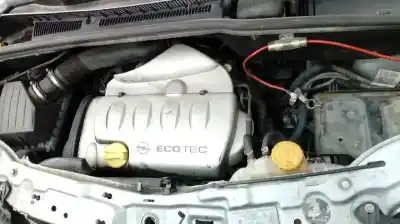 Sloopvoertuig opel meriva cosmo van het jaar 2003 aangedreven z18xe