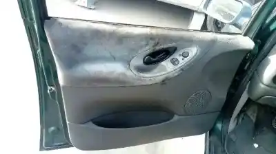 Sloopvoertuig seat alhambra (7v8) gran via van het jaar 1998 aangedreven afn