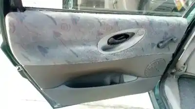 Sloopvoertuig seat alhambra (7v8) gran via van het jaar 1998 aangedreven afn