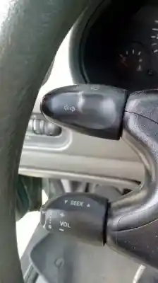 Sloopvoertuig seat alhambra (7v8) gran via van het jaar 1998 aangedreven afn