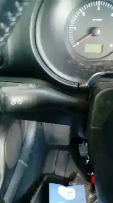 Veículo de Sucata seat leon (1m1) stella do ano 2002 alimentado asv