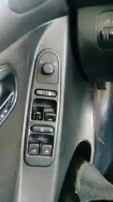 Veículo de Sucata seat leon (1m1) stella do ano 2002 alimentado asv