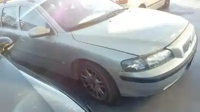 Scrapping Vehicle volvo v70 familiar 2.4 t / 2.5 t of the year 2000 powered b5244t3