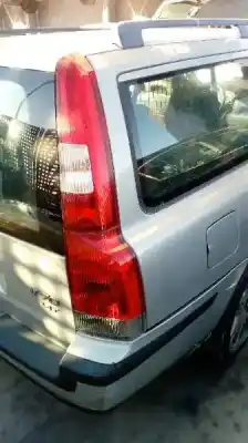 Scrapping Vehicle volvo v70 familiar 2.4 t / 2.5 t of the year 2000 powered b5244t3