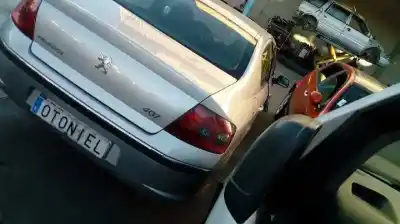 Véhicule à la ferraille peugeot 407 st confort de l'année 2006 alimenté rhr