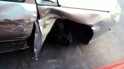 Véhicule à la ferraille peugeot 407 st confort de l'année 2006 alimenté rhr