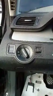 Verschrottungsfahrzeug volkswagen passat berlina (3c2) 2.0 tdi des jahres 2007 angetrieben bkp