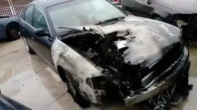 Veicolo di demolizione audi a6 berlina (4b2) 2.5 v6 24v tdi dell'anno 2000 alimentato akn