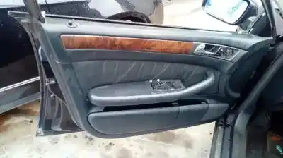 Veicolo di demolizione audi a6 berlina (4b2) 2.5 v6 24v tdi dell'anno 2000 alimentato akn