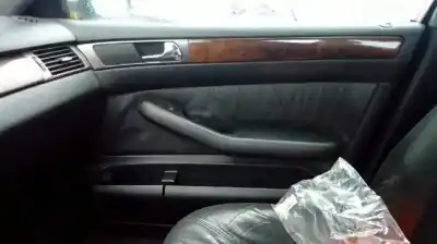 Veicolo di demolizione audi a6 berlina (4b2) 2.5 v6 24v tdi dell'anno 2000 alimentato akn