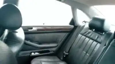 Veicolo di demolizione audi a6 berlina (4b2) 2.5 v6 24v tdi dell'anno 2000 alimentato akn