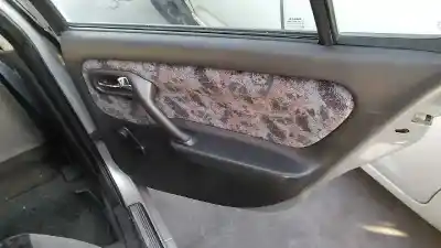 Здавання транспортного засобу nissan primera berlina (p11) básico року 1999 потужний ga16de