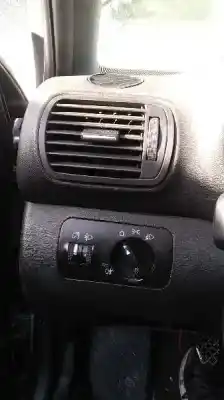 Veicolo di demolizione audi a3 (8l) 1.9 tdi ambiente dell'anno 2001 alimentato alh