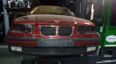 Здавання транспортного засобу bmw serie 3 berlina (e36) 318i року 1997 потужний 18-4 e-2