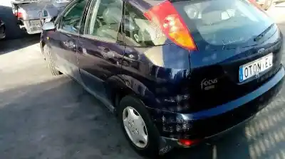 Veicolo di demolizione ford focus berlina (cak) trend dell'anno 2000 alimentato fydb