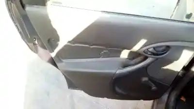 Veicolo di demolizione ford focus berlina (cak) trend dell'anno 2000 alimentato fydb