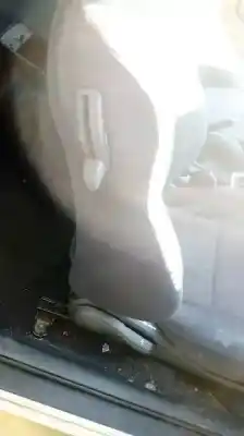 Veículo de Sucata toyota corolla (e12) 1.6 16v do ano 2003 alimentado 3zzfe