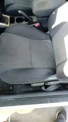 Veículo de Sucata toyota corolla (e12) 1.6 16v do ano 2003 alimentado 3zzfe