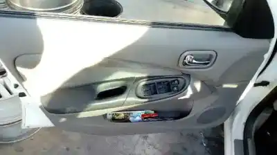 Veículo de Sucata nissan almera (n16/e) 2.2 16v turbodiesel cat do ano 2000 alimentado yd22
