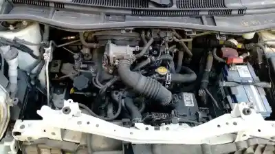 Véhicule à la ferraille toyota iq básico de l'année 2009 alimenté 1kr